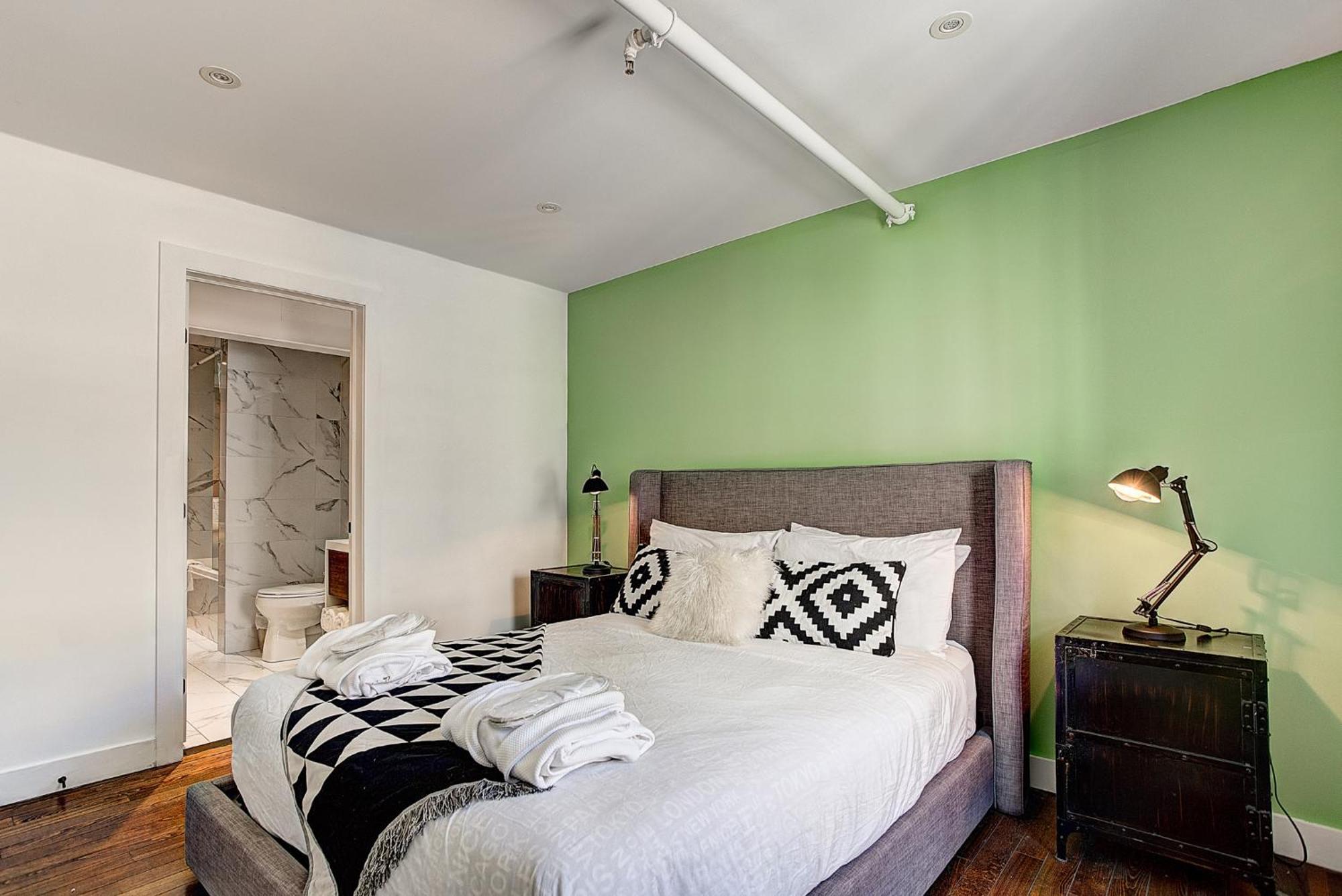 The Francois Xavier-Old Montreal Aparthotel ภายนอก รูปภาพ